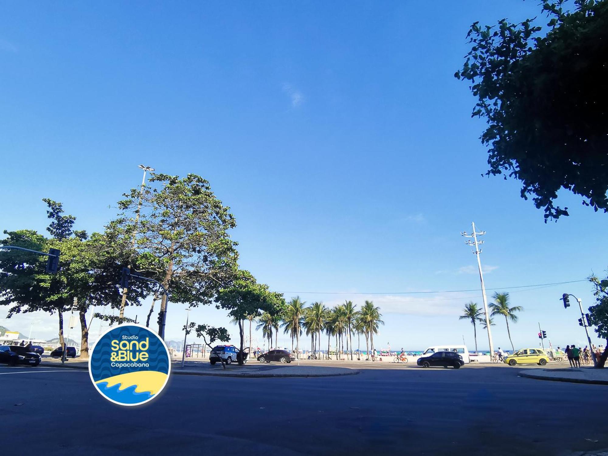 Apartment & Blue Copacabana